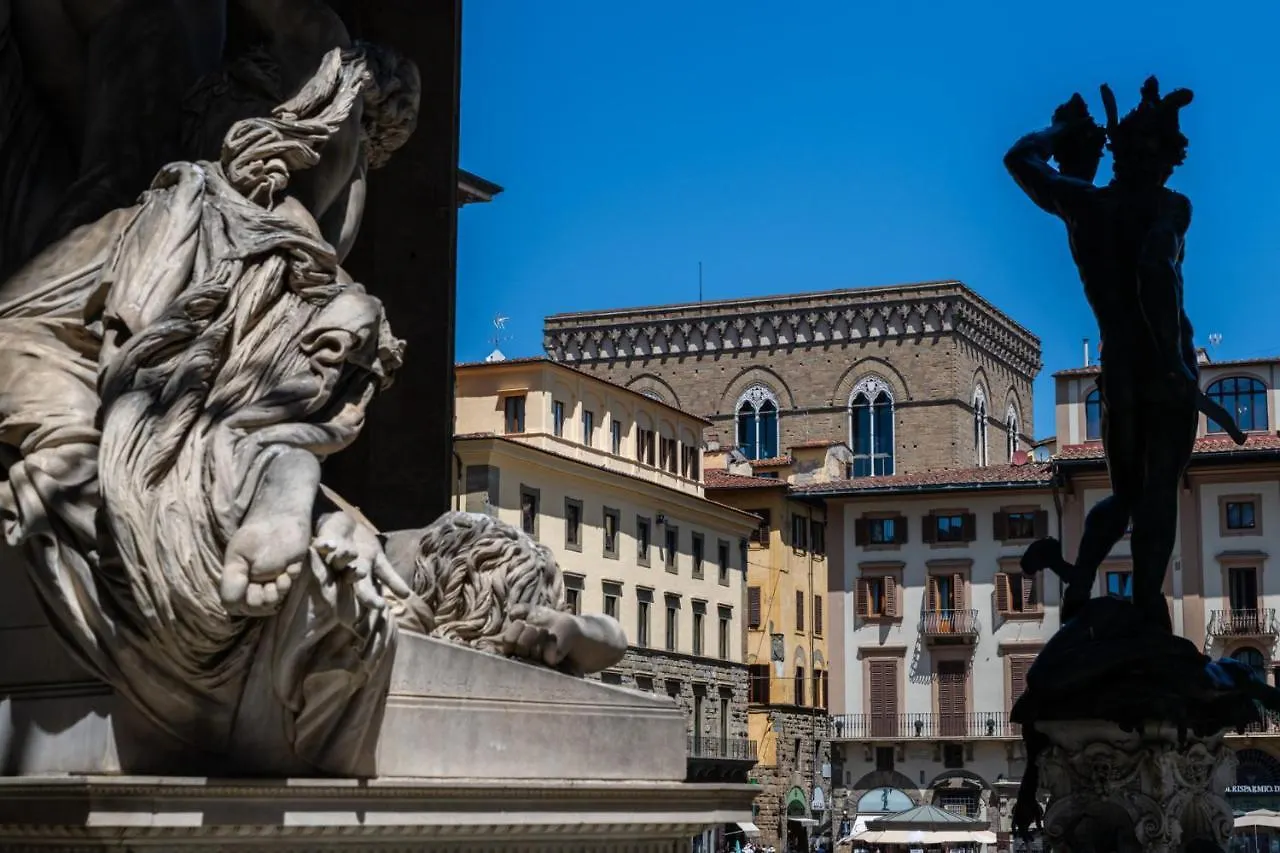 Apartments Florence - Palazzo Signoria Luxury Apartments 8